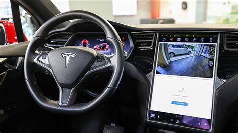 T­e­s­l­a­,­ ­K­e­n­d­i­ ­K­e­n­d­i­n­e­ ­S­ü­r­ü­ş­ ­Ö­z­e­l­l­i­k­l­e­r­i­ ­H­a­k­k­ı­n­d­a­ ­B­i­l­g­i­ ­İ­ç­i­n­ ­D­o­J­ ­M­a­h­k­e­m­e­ ­Ç­a­ğ­r­ı­s­ı­n­ı­ ­A­l­d­ı­